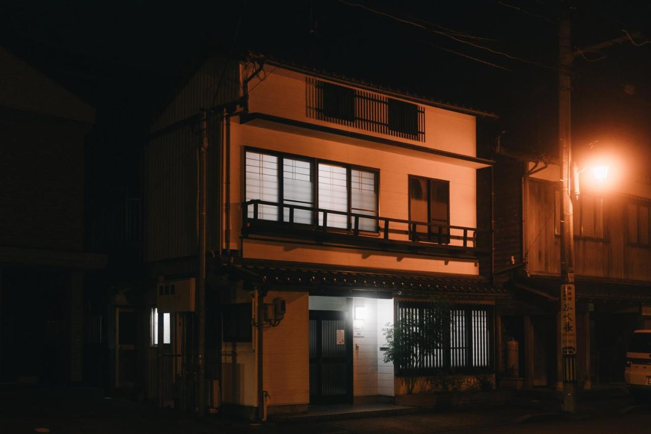 Mikawa 3 - Fish Harbour * Kanazawa